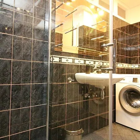 Luxury 4 Bedroom With Terrace And Sauna *
