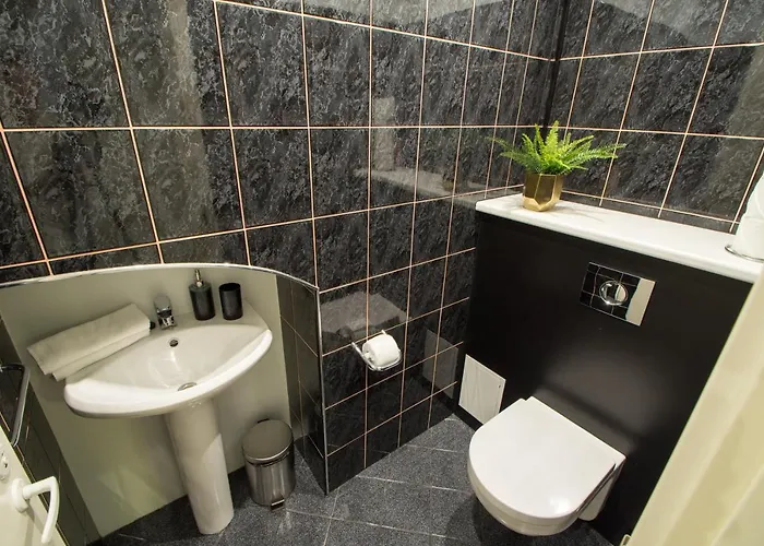 Luxury 4 Bedroom With Terrace And Sauna タリン