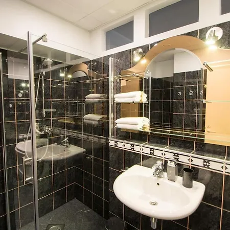 Apartment Luxury 4 Bedroom With Terrace And Sauna Tallinn